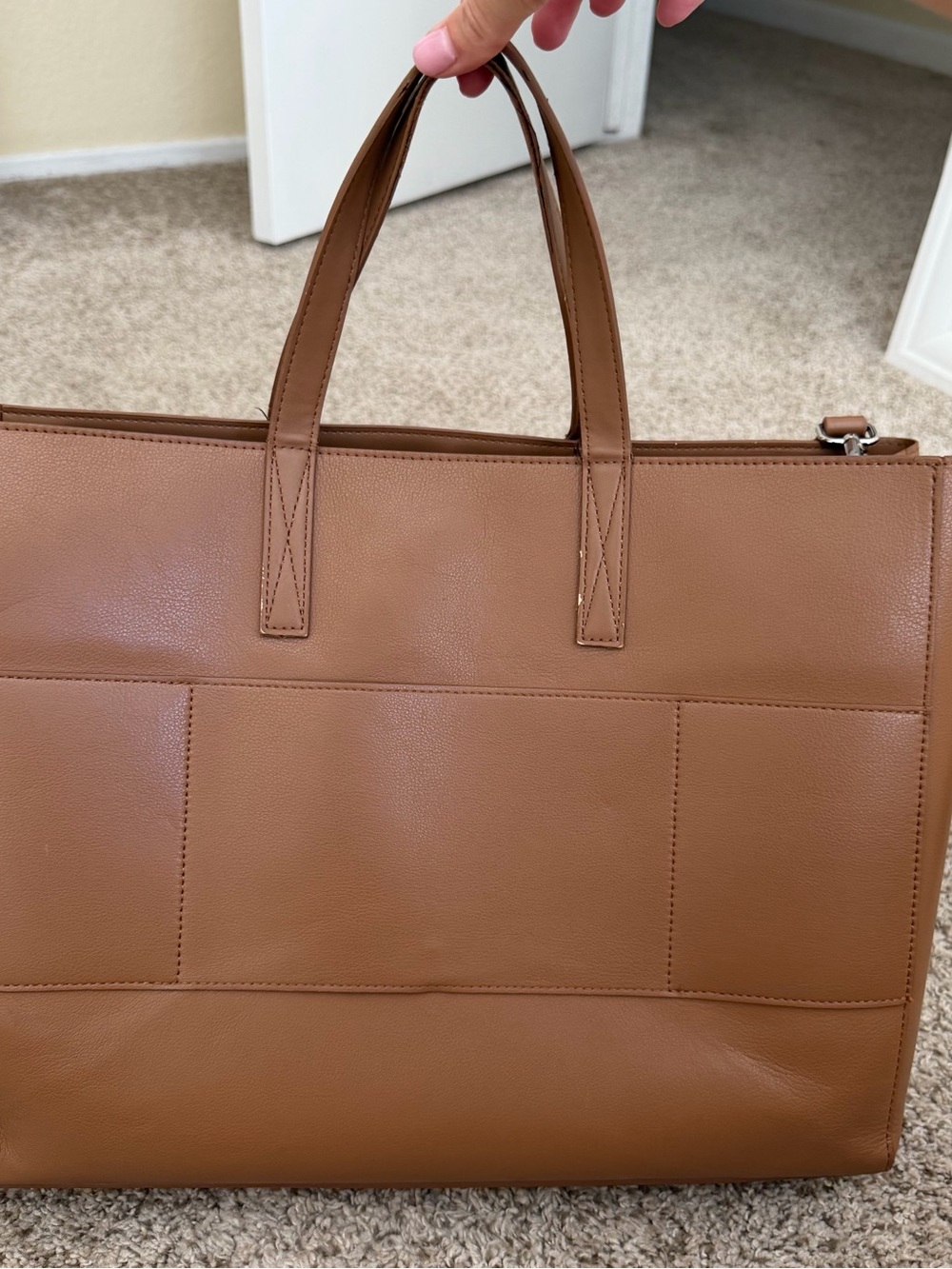 Calpak 16” laptop tote bag - Picture 5 of 10